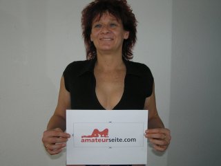michaela28